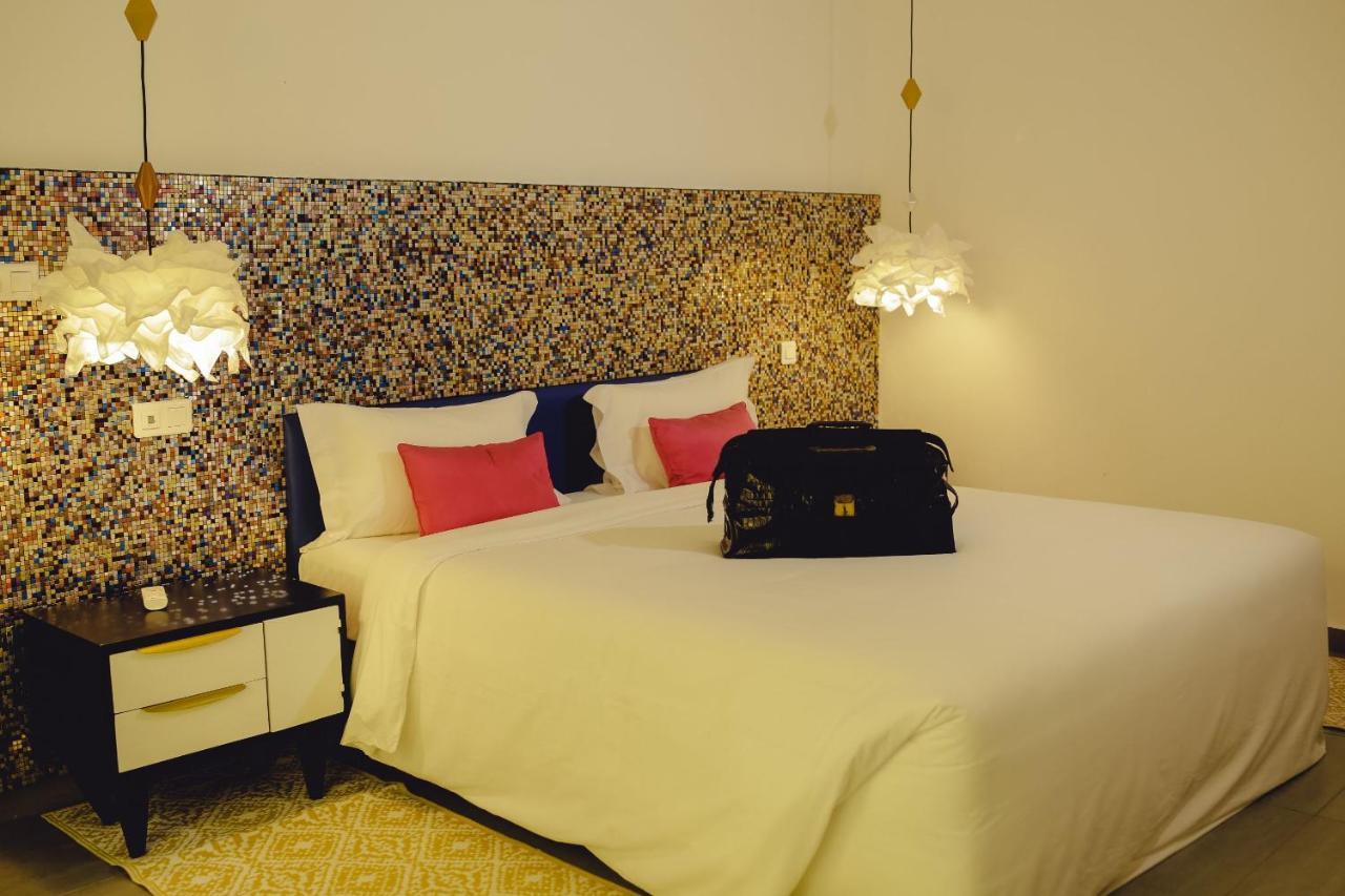 Boutique Hotel Particulier Abidjan Exterior photo