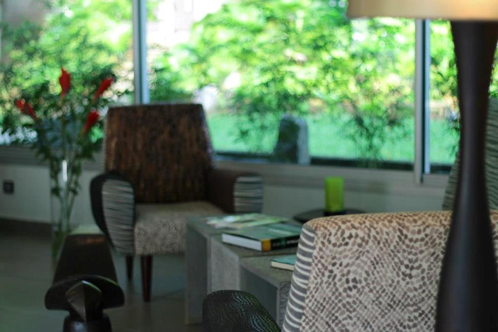 Boutique Hotel Particulier Abidjan Exterior photo