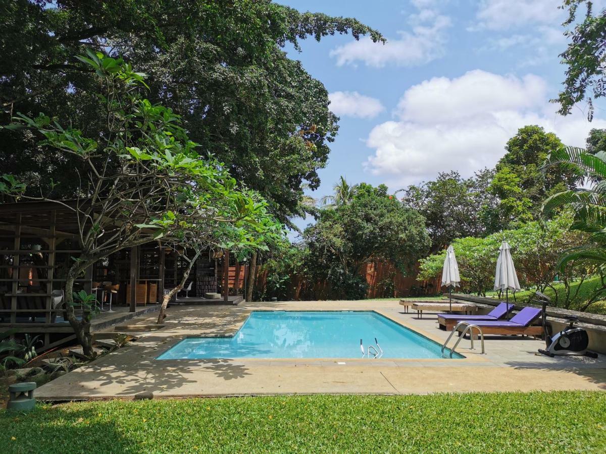 Boutique Hotel Particulier Abidjan Exterior photo