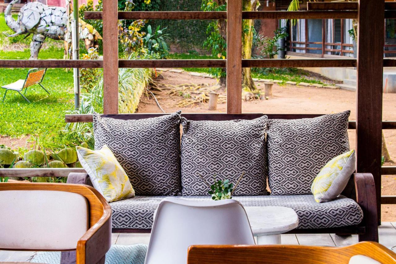 Boutique Hotel Particulier Abidjan Exterior photo